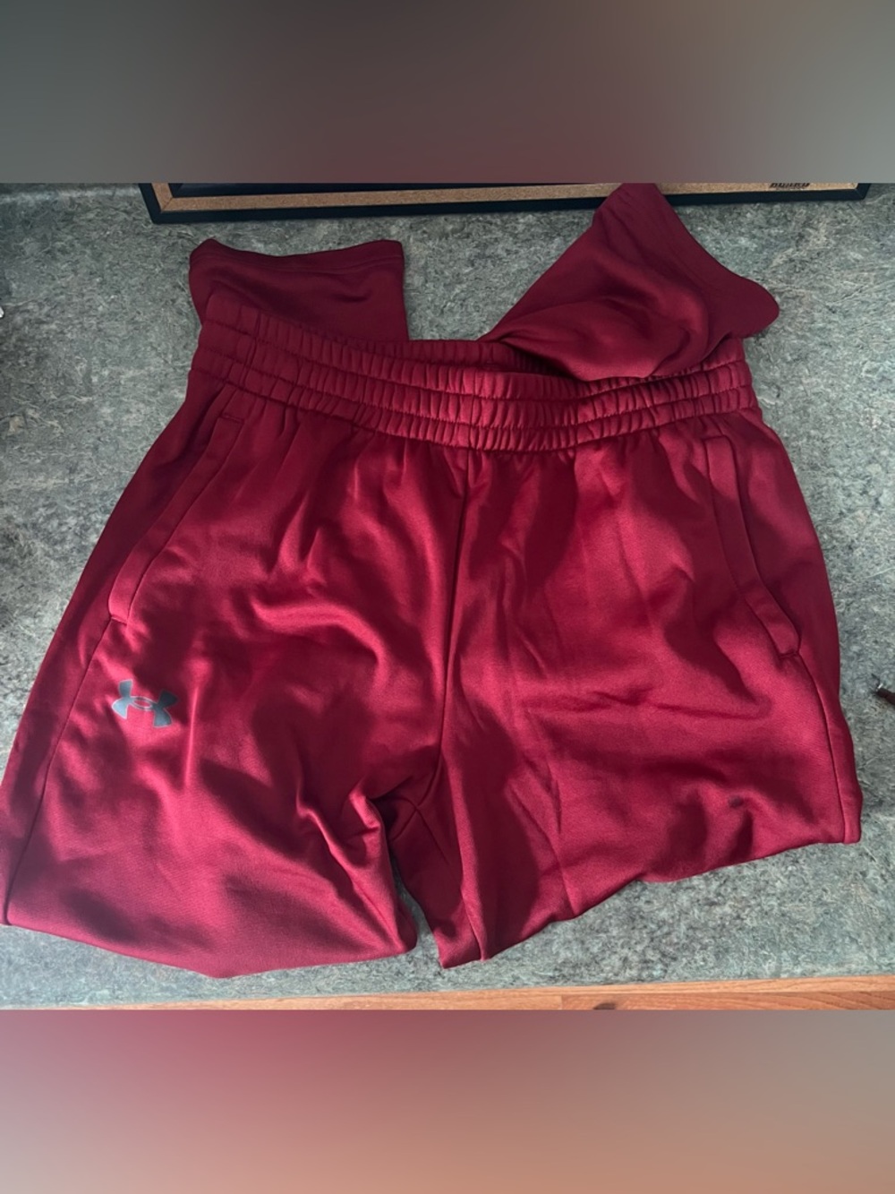 Under Armour Performance fleece Sweatpants Large Burgundy